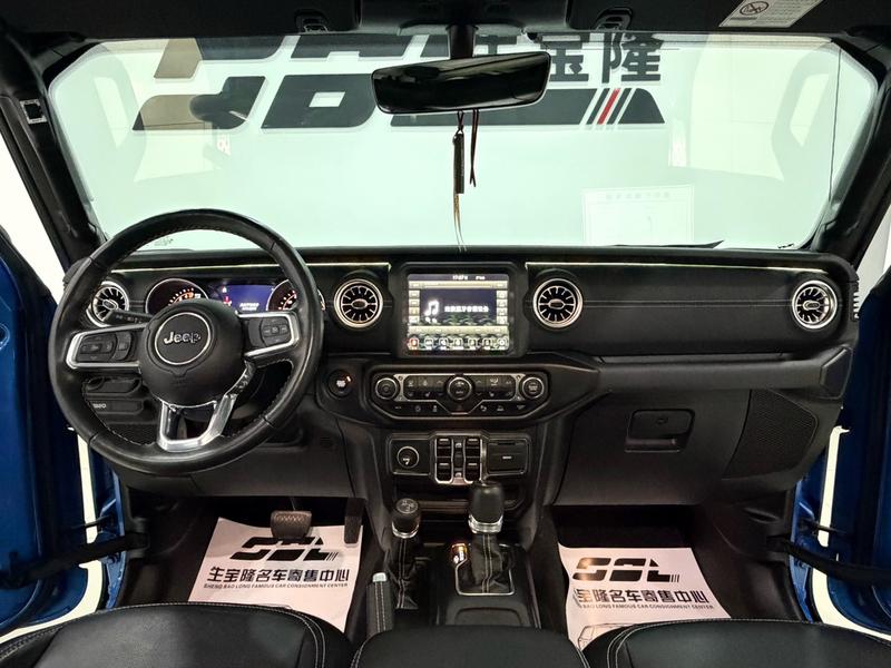 Jeep Gladiator, 2022 — фото 7 из 12