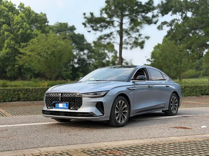 Lincoln Z (Zephyr), 2023 — купить в Санкт-Петербурге под ключ