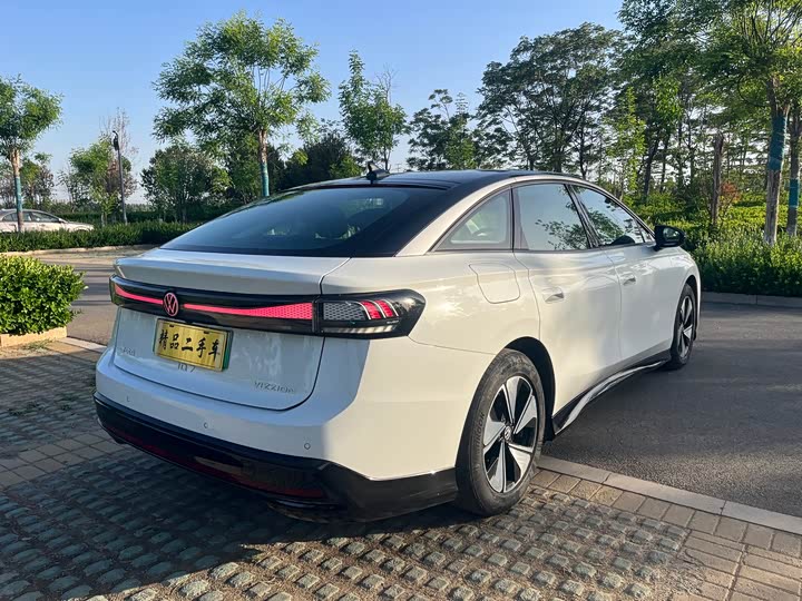 Volkswagen ID.7 Vizzion, 2024 — фото 7 из 9