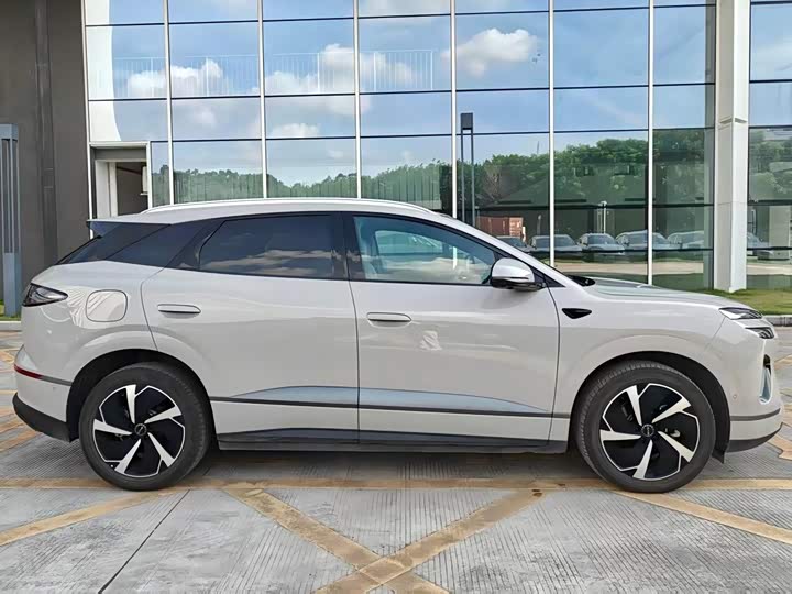 BYD Sea Lion 06 Hybrid/EV, 2025 — фото 7 из 9