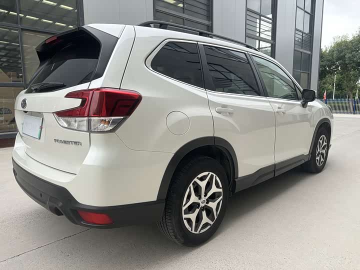 Subaru Forester, 2021 — фото 6 из 9