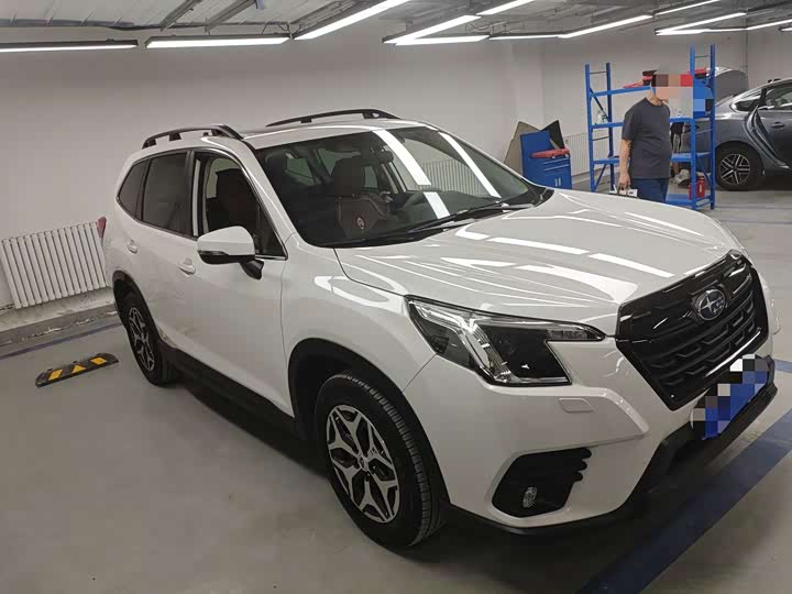 Subaru Forester, 2024 — фото 2 из 9