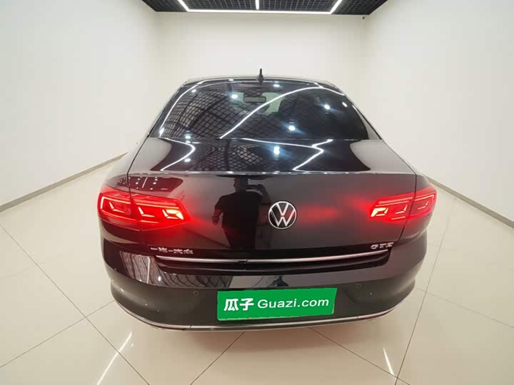 Volkswagen Magotan GTE Hybrid, 2023 — фото 4 из 9