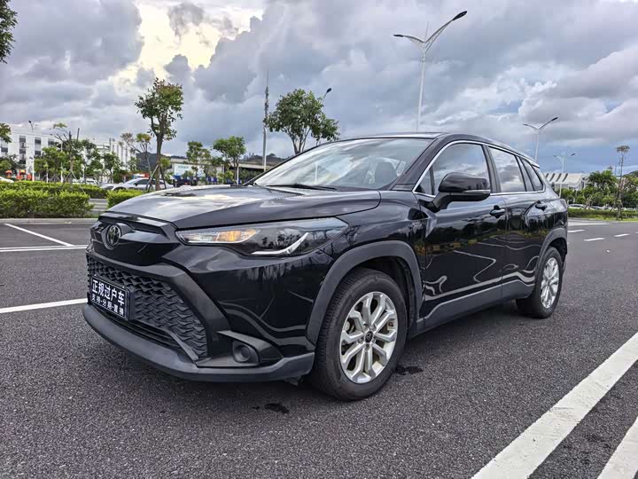 Toyota Frontlander, 2022 — купить в Брянске под ключ