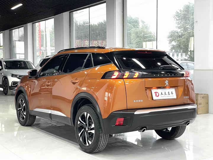Peugeot 2008, 2022 — фото 6 из 9