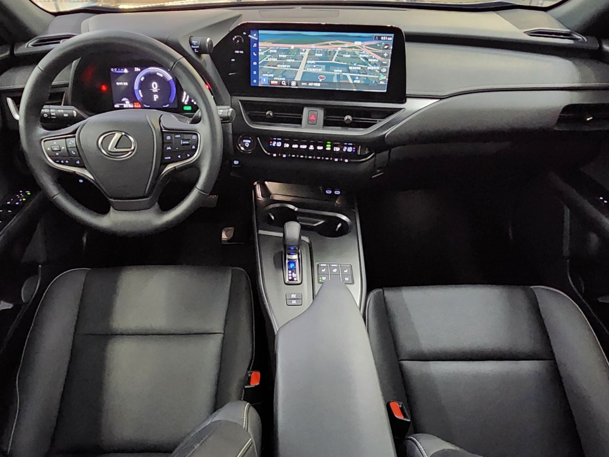 Lexus UX, 2025 — фото 6 из 12
