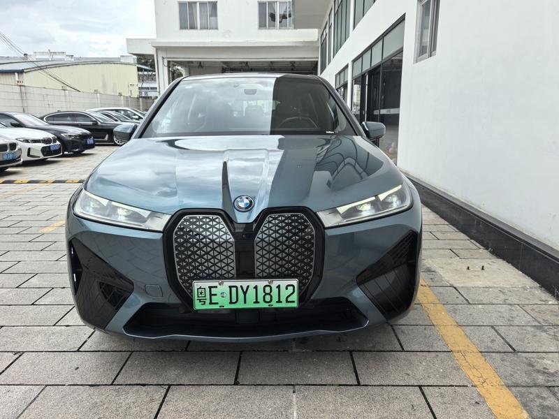BMW iX, 2023 — купить в Калуге под ключ
