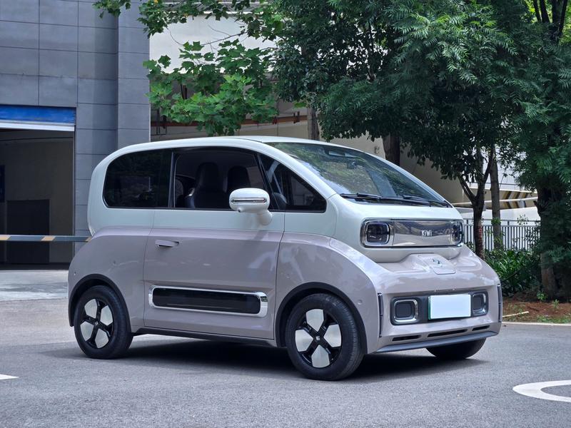 Baojun KiWi EV, 2022 — фото 3 из 12