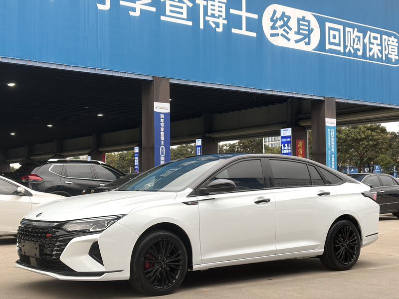 Dongfeng Aeolus Yixuan Max, 2022 — купить в Оренбурге под ключ
