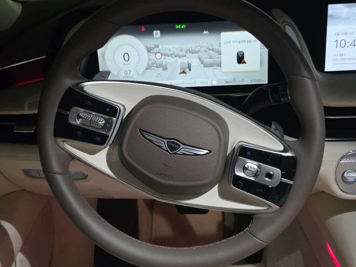 Genesis G90, 2023 — фото 9 из 10