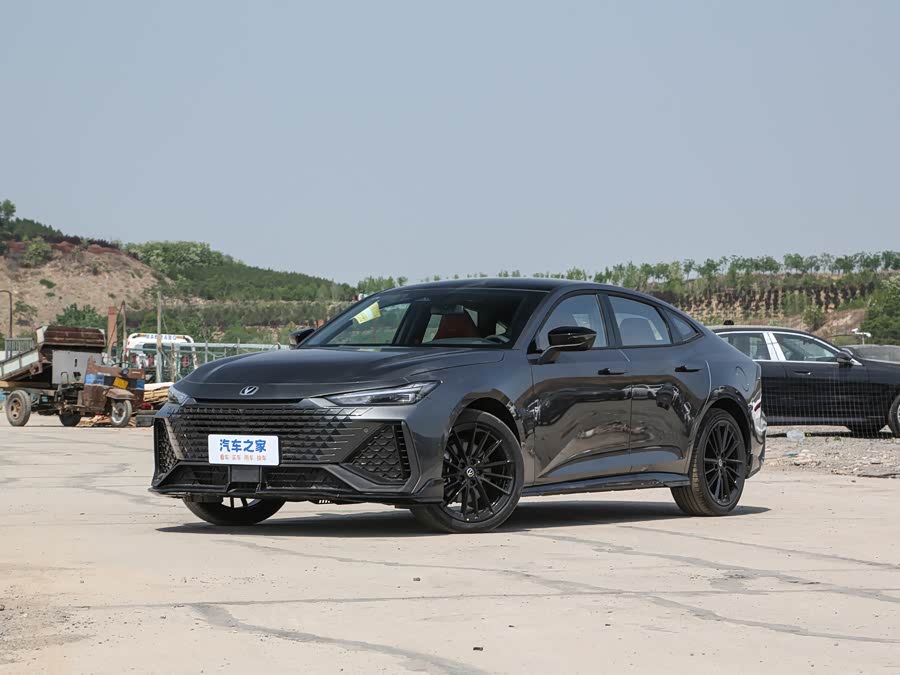 Changan UNI-V, 2026 — купить в Твери под ключ