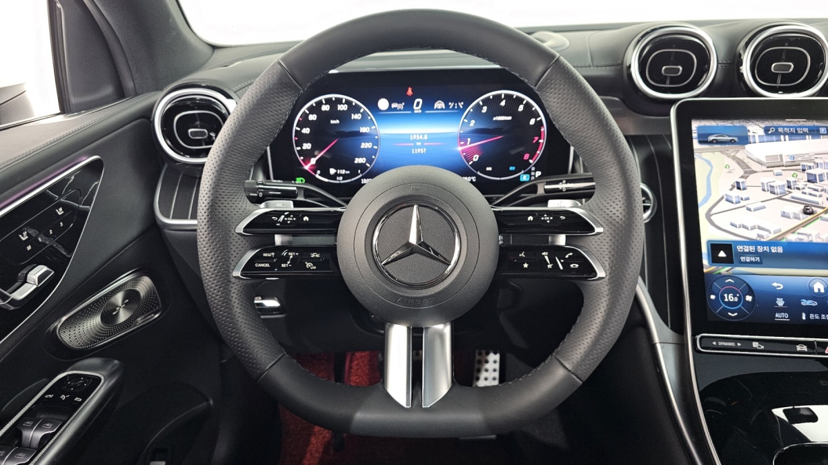 Mercedes-Benz GLC-Class, 2024 — фото 12 из 12