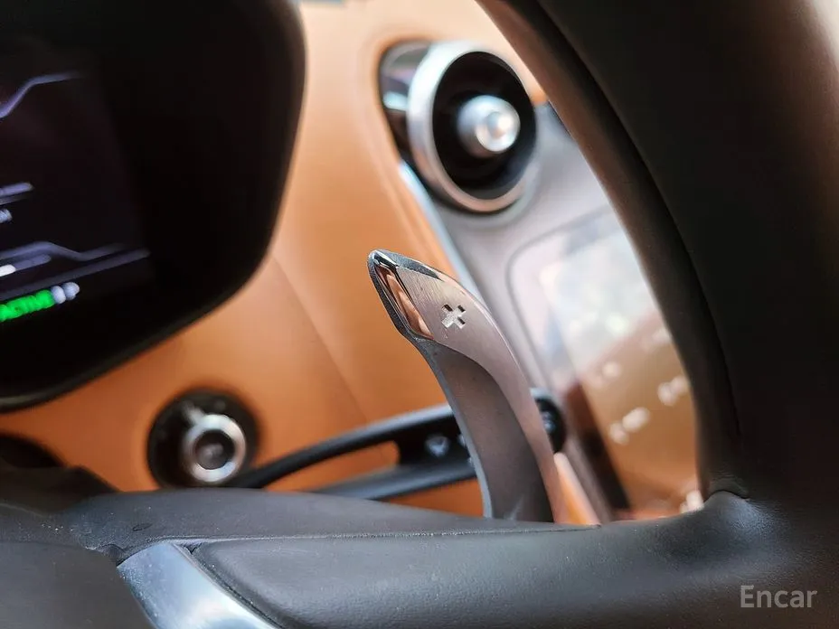 McLaren GT, 2021 — фото 10 из 12