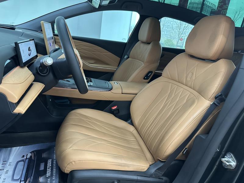 Geely Galaxy Starshine 8 EM-i, 2025 — фото 7 из 10