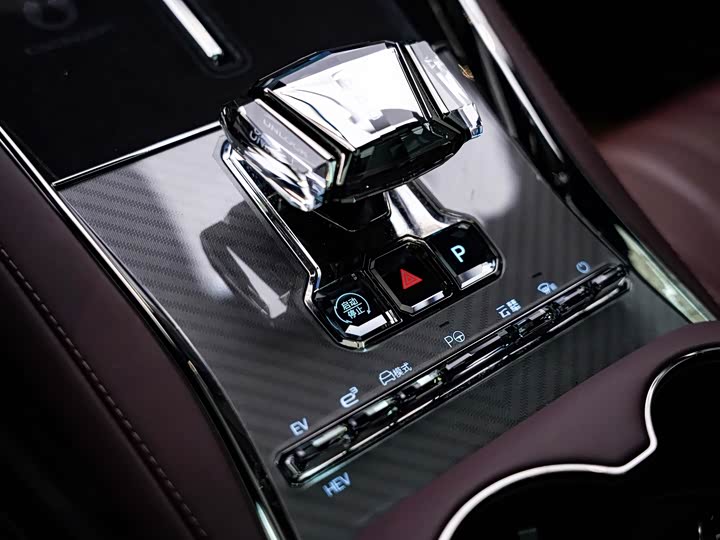 Denza Z9GT, 2024 — фото 5 из 9