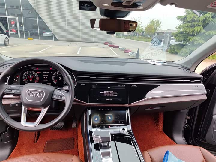 Audi Q7, 2023 — фото 9 из 9