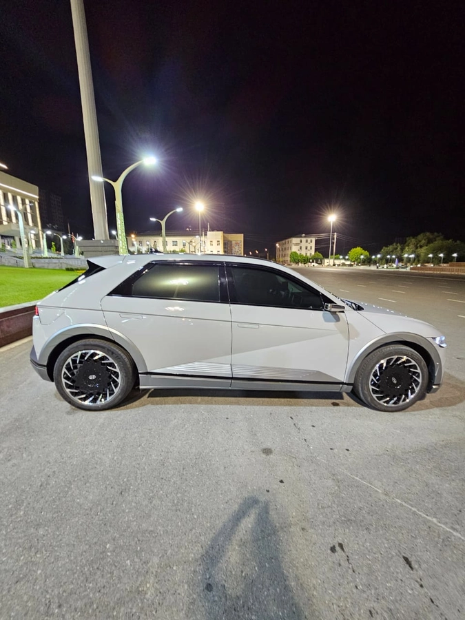 Hyundai Ioniq 5, 2022 — фото 3 из 11