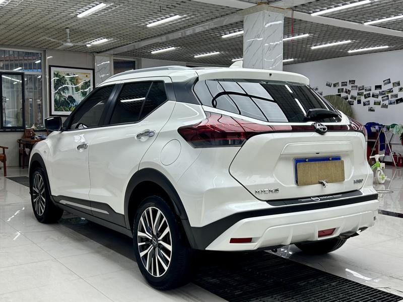 Nissan Kicks, 2023 — фото 4 из 12