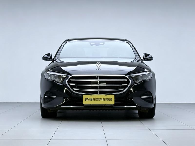 Mercedes-Benz E-Class, 2024 — фото 2 из 12