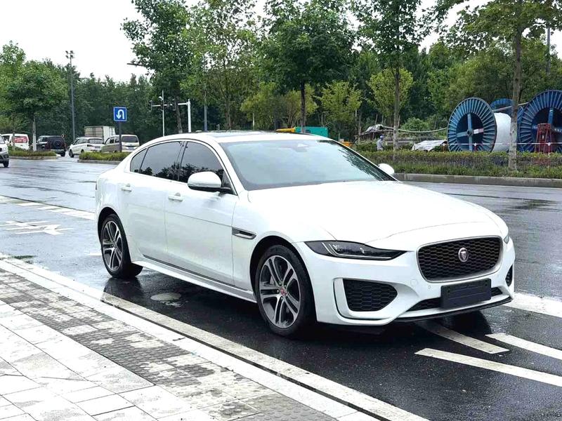 Jaguar XE L, 2023 — фото 3 из 9