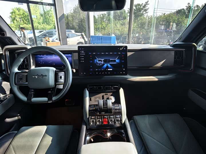 BYD FangChengBao Leopard 5, 2024 — фото 5 из 9