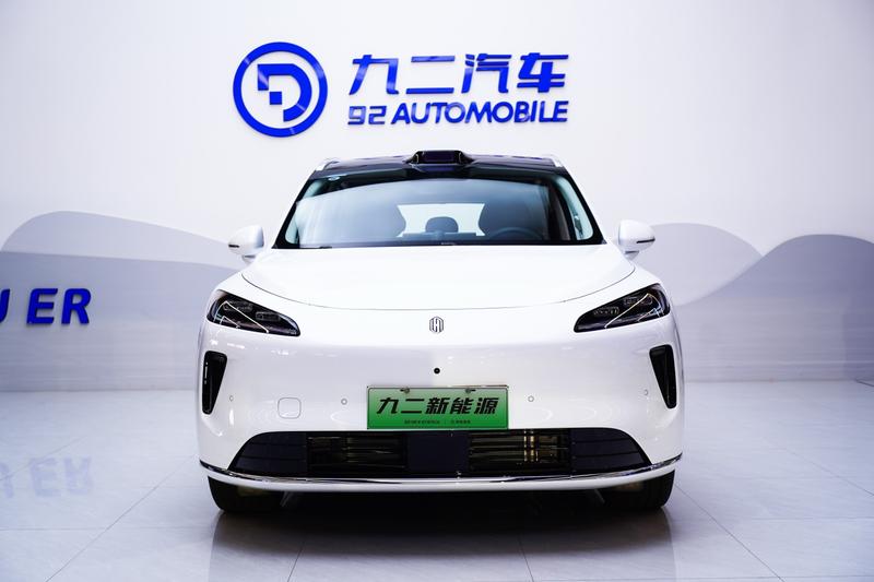 Shangjie (Huawei × SAIC) H5, 2025 — фото 2 из 8