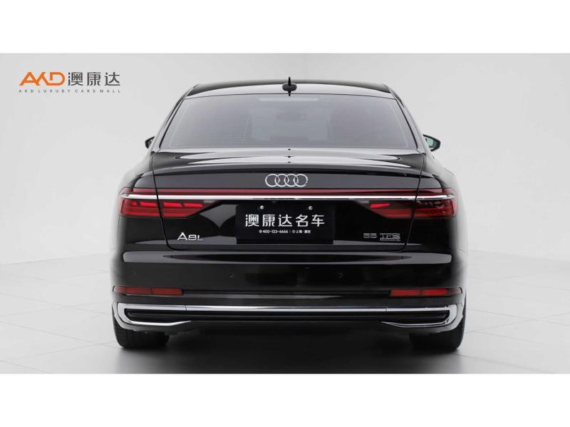Audi A8, 2023 — фото 3 из 10