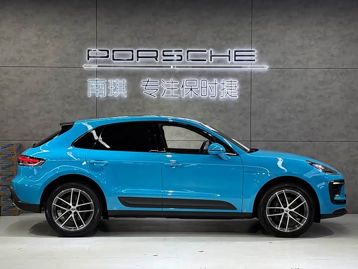 Porsche Macan, 2022 — фото 4 из 9
