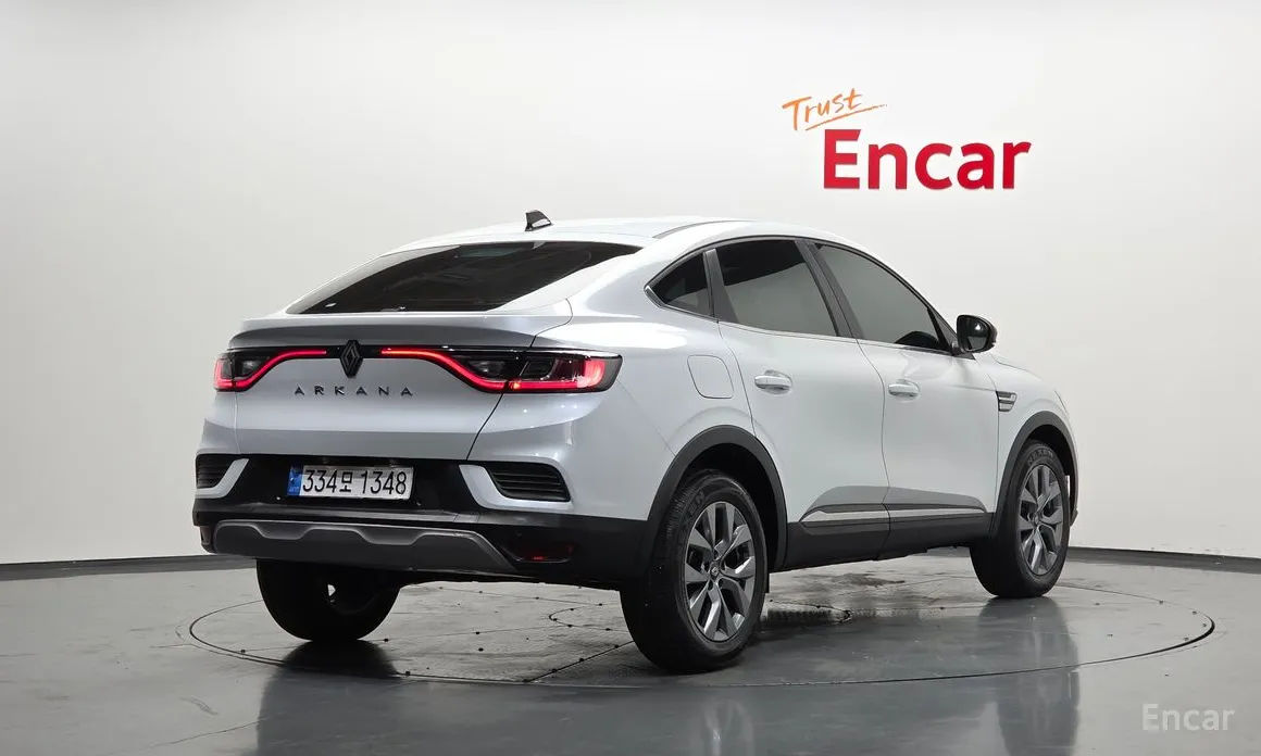 Renault Arkana, 2024 — фото 2 из 12