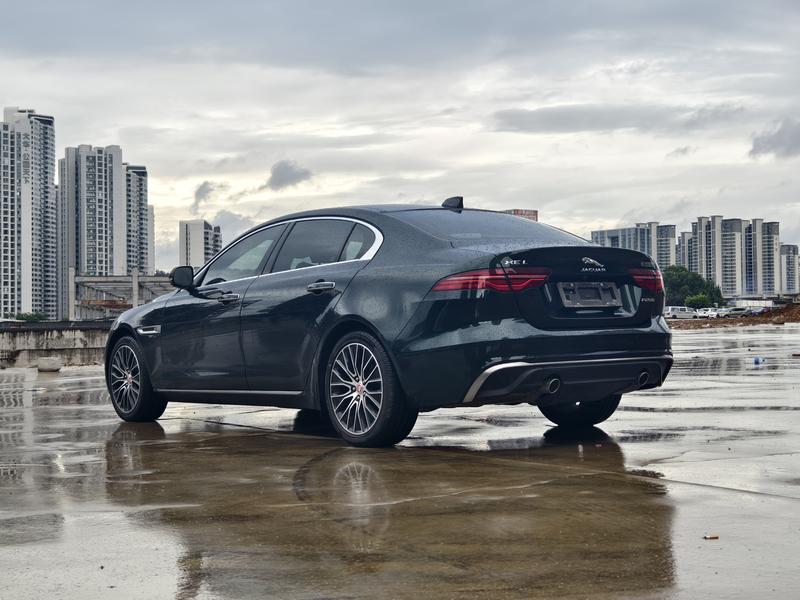 Jaguar XE L, 2022 — фото 4 из 11
