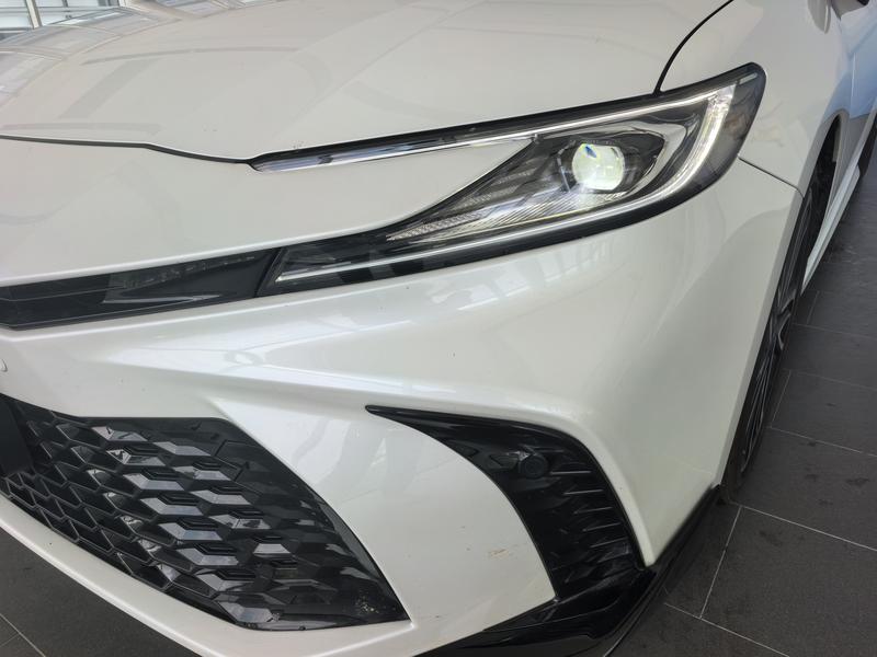 Toyota Camry, 2024 — фото 8 из 12
