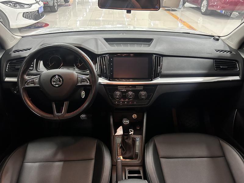 Skoda Kamiq, 2023 — фото 7 из 11