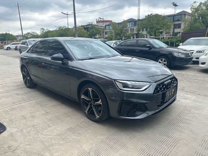 Audi A4L, 2023 — фото 3 из 9