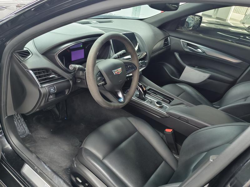 Cadillac CT5, 2022 — фото 10 из 12