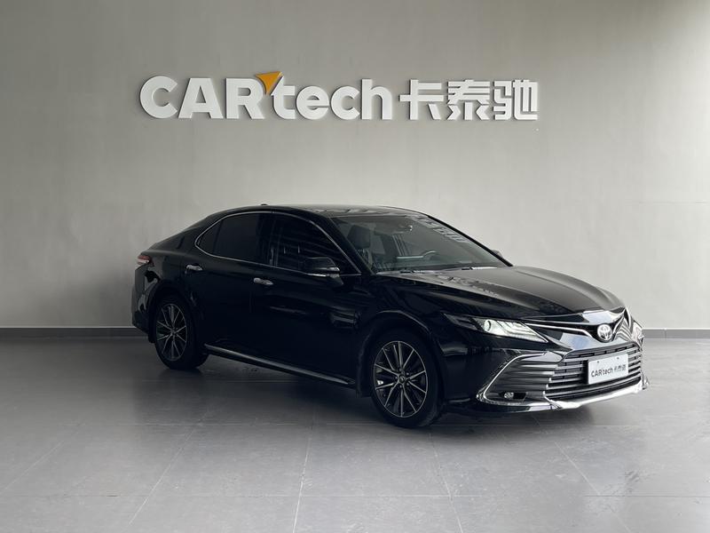 Toyota Camry, 2023 — фото 3 из 12