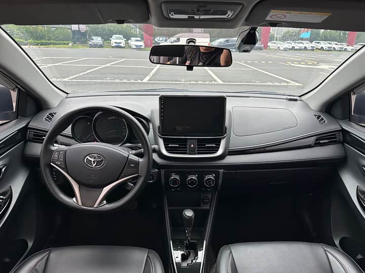 Toyota Yaris L Hatchback, 2022 — фото 6 из 9