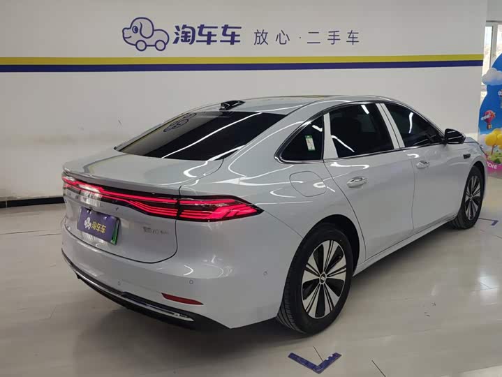 Geely Galaxy A7, 2026 — фото 3 из 9
