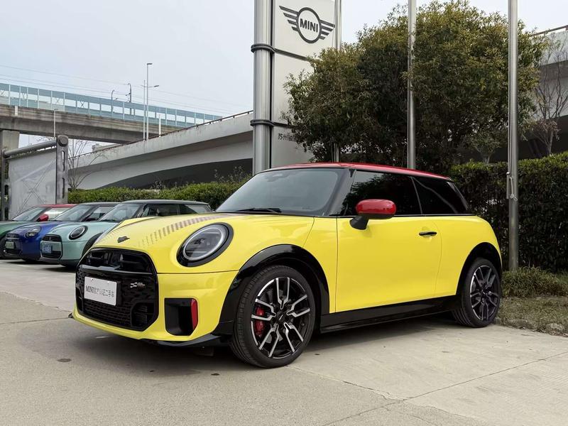 Mini Mini JCW, 2025 — купить в Чебоксарах под ключ