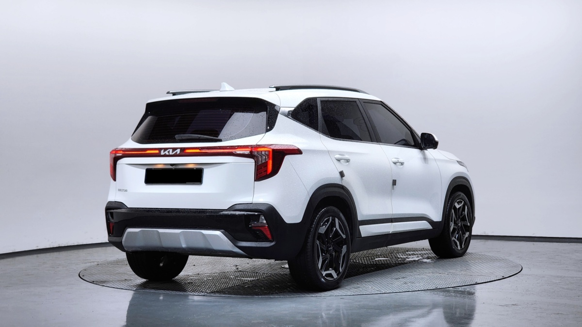 Kia Seltos, 2022 — фото 2 из 12