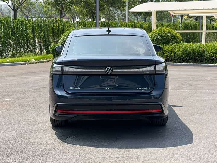 Volkswagen ID.7 Vizzion, 2024 — фото 5 из 9