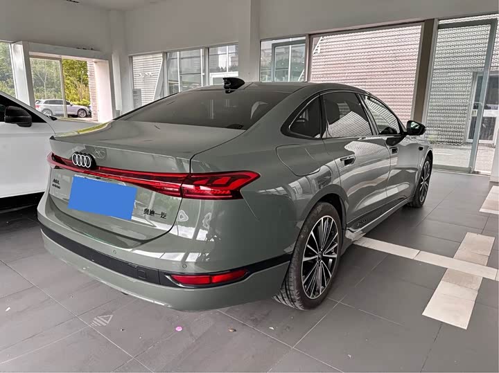Audi A6L e-tron, 2025 — фото 7 из 7