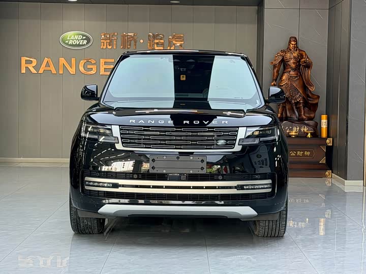 Land Rover Range Rover, 2023 — фото 2 из 9