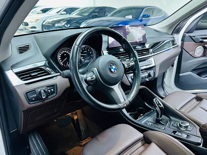 BMW X1, 2021 — фото 5 из 9
