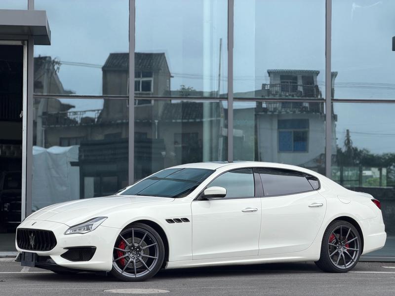 Maserati Quattroporte, 2021 — купить в Орле под ключ