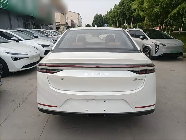 GAC Aion S Plus, 2024 — фото 6 из 9