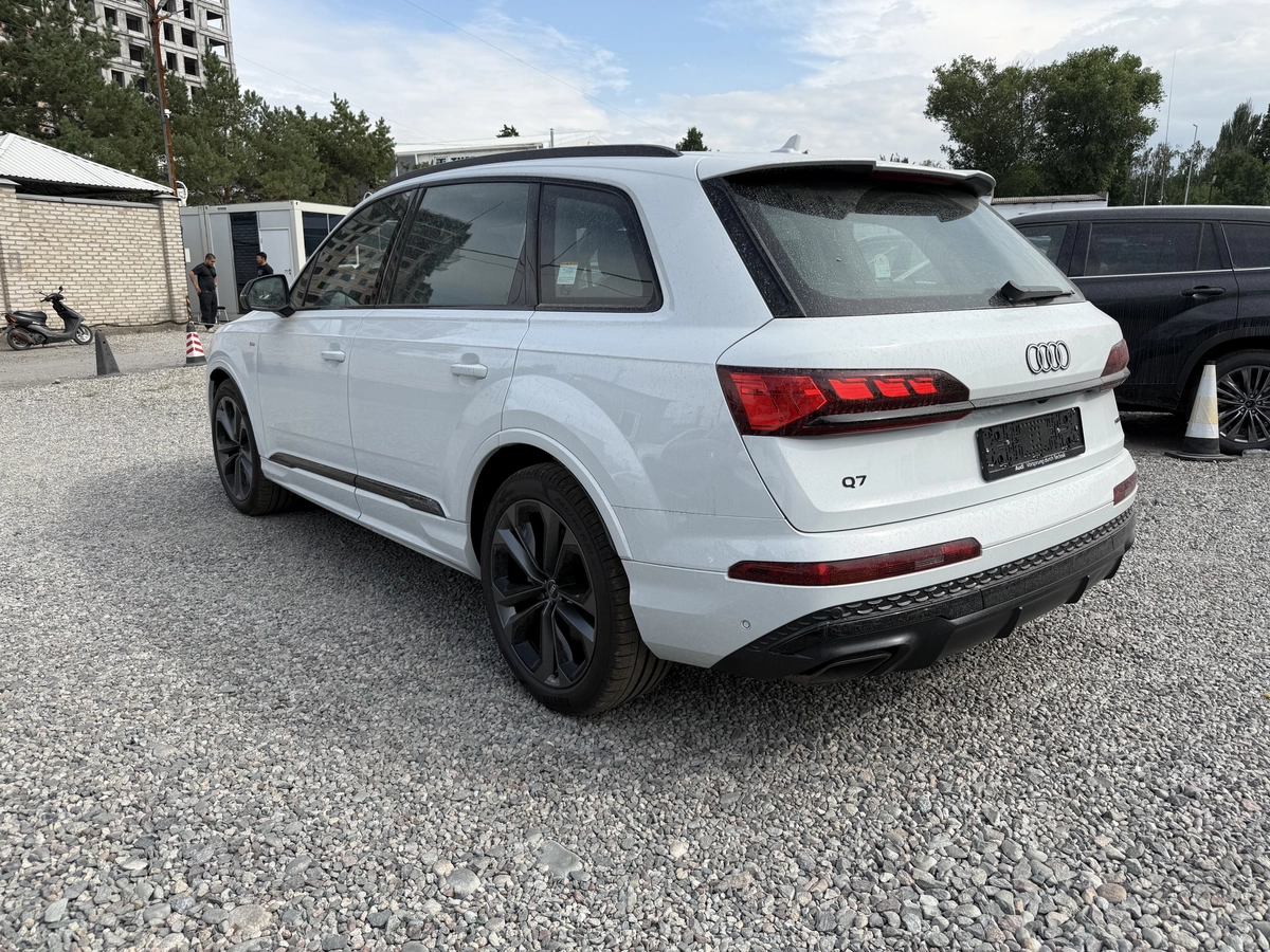 Audi Q7, 2026 — фото 6 из 9