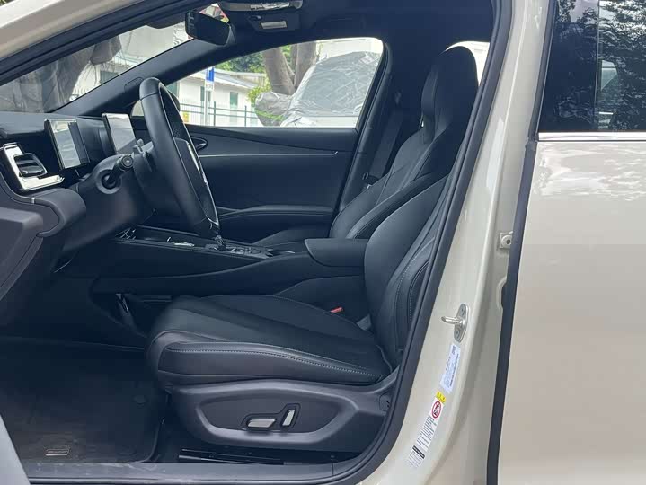 BYD Seal 06 Hybrid/EV, 2024 — фото 4 из 9