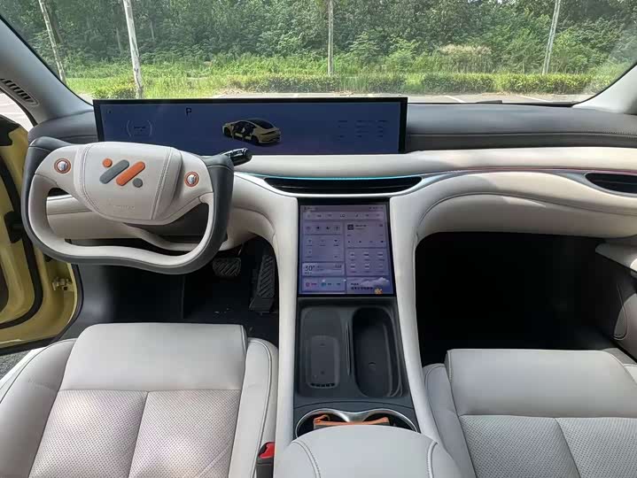 IM motors L6, 2024 — фото 5 из 9