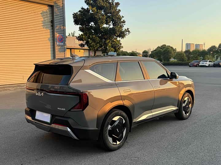 Kia EV5, 2026 — фото 6 из 9