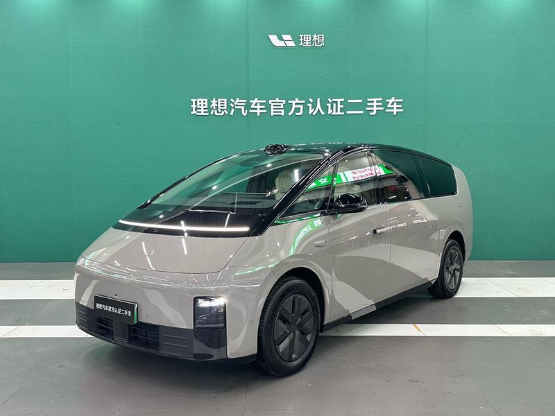 LiXiang Mega, 2023 — купить в Санкт-Петербурге под ключ
